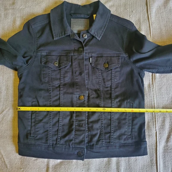 Levi's Black Denim Jacket - Picture 13 of 15